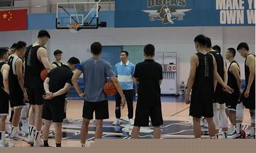 北京篮球俱乐部训练基地在哪_北京篮球俱乐部训练